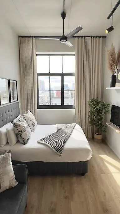 Luxury Tiny Apartment / Co_Living / City Views Cape Town